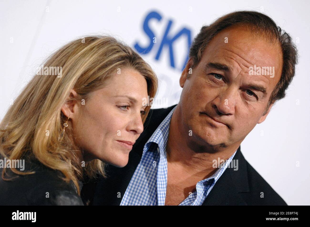 Jim Belushi Wife Jennifer Sloan Stockfotos Und Bilder Kaufen Alamy