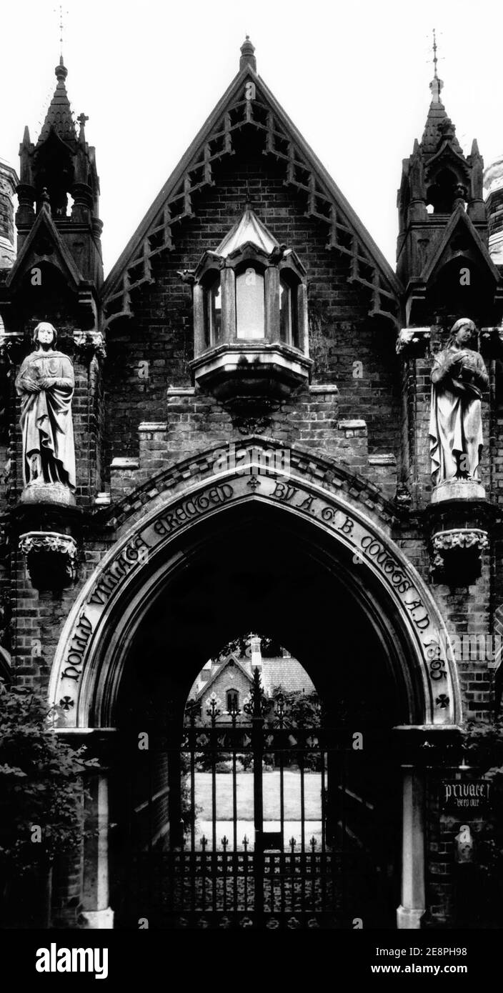 Holly Village Fassade Detail, an der Kreuzung von Swain's Lane und Chester Road, Highgate, Nord-London Stockfoto