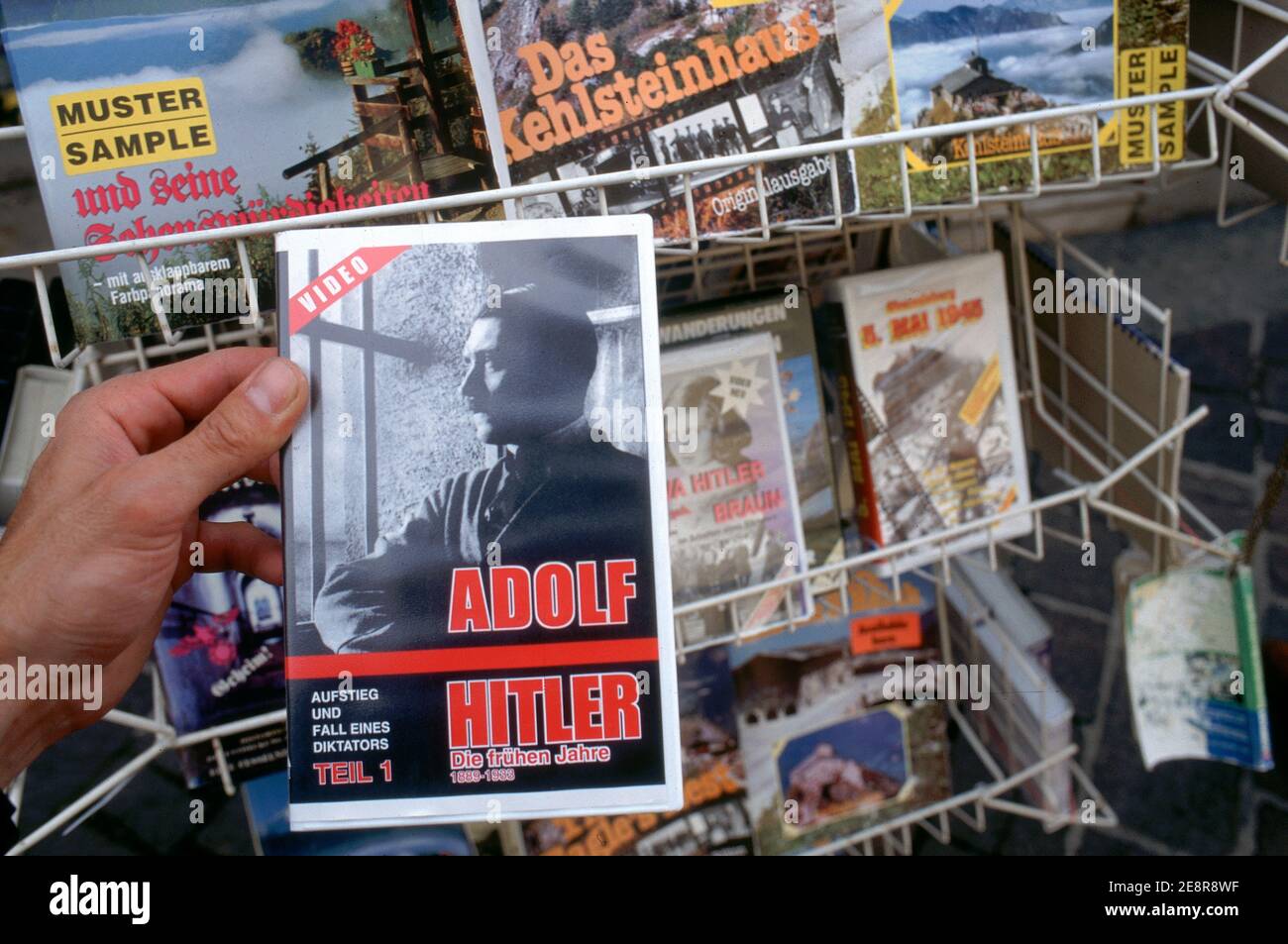 Deutschland/Berchtesgarden/Obersalzberg/Touristische Videoband über Adolf Hitler Stockfoto