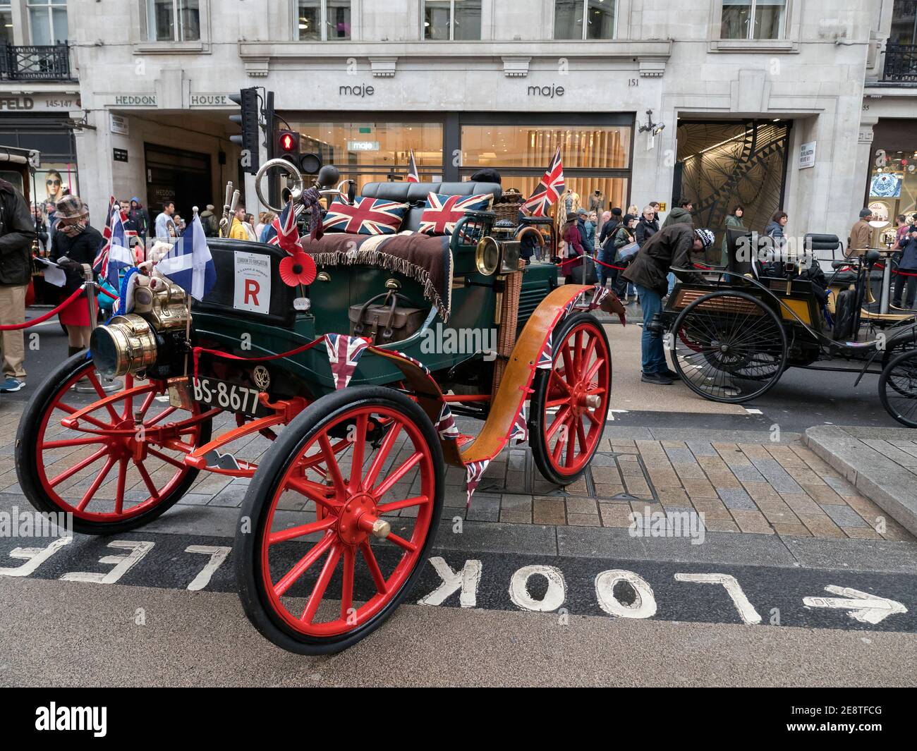 Oldtimer auf der Regents Street Motor Show vor der Veteranenfahrt von London nach Brighton. 2019 Stockfoto