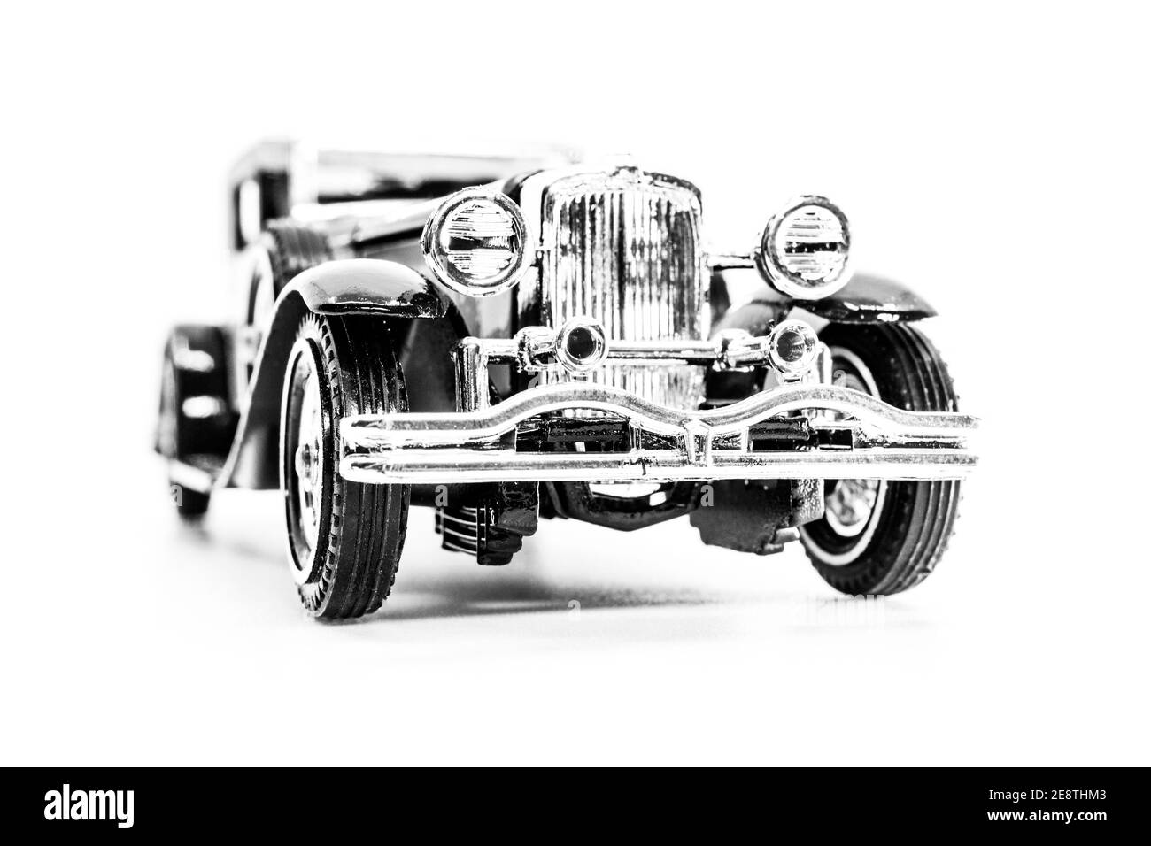 Streichholzschachtel-Modelle des vergangenen Jahres Y-4 Duesenberg Model J Town Car 1930, Vorderansicht Stockfoto