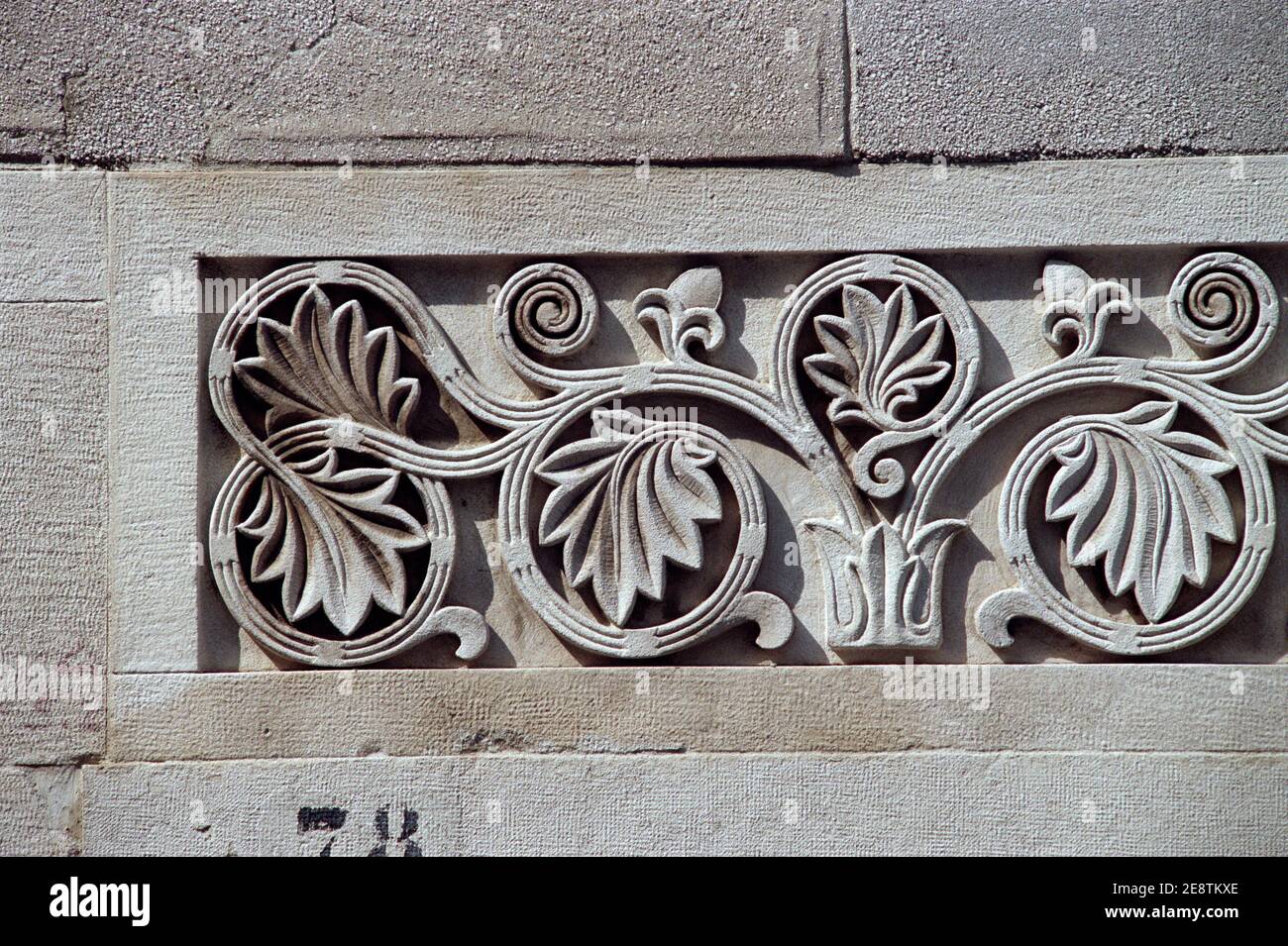 Italien, Friaul-Julisch Venetien, Triest, Synagoge, Detail-Fassade von Ruggero e Arduino Berlam Architekt aus dem Jahr 1912 Stockfoto