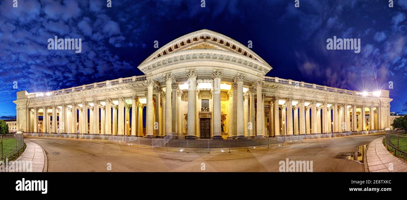 Panorama der Kathedrale der Muttergottes von Kasan, Russische Orthodoxe Kirche in Sankt Petersburg Stockfoto