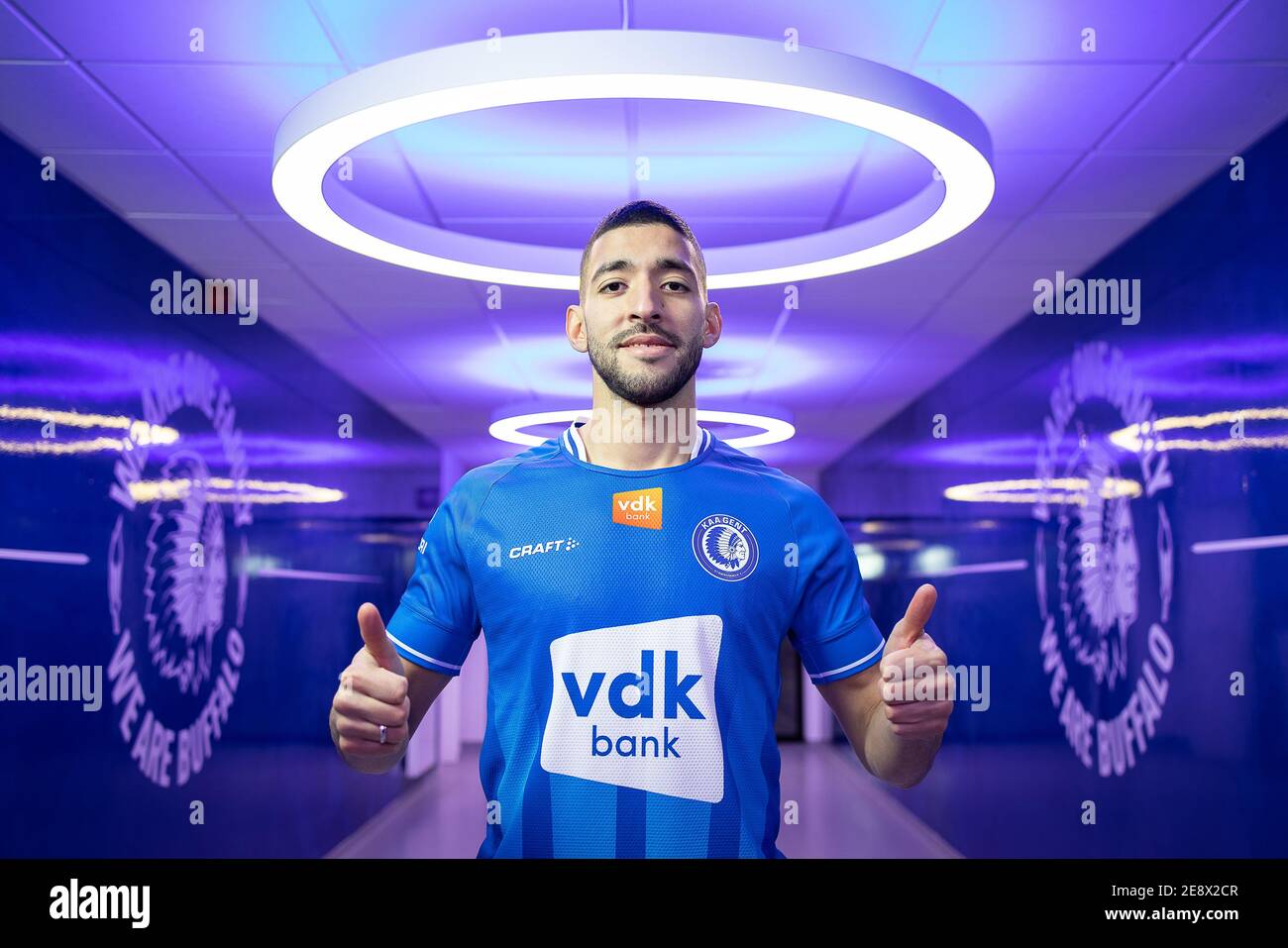 Gents Tarik Tissoudali im Bild während einer Pressekonferenz des belgischen Teams der ersten Division KAA Gent, um am Montag, den 01. Februar, ihren neuesten Transfer zu präsentieren Stockfoto