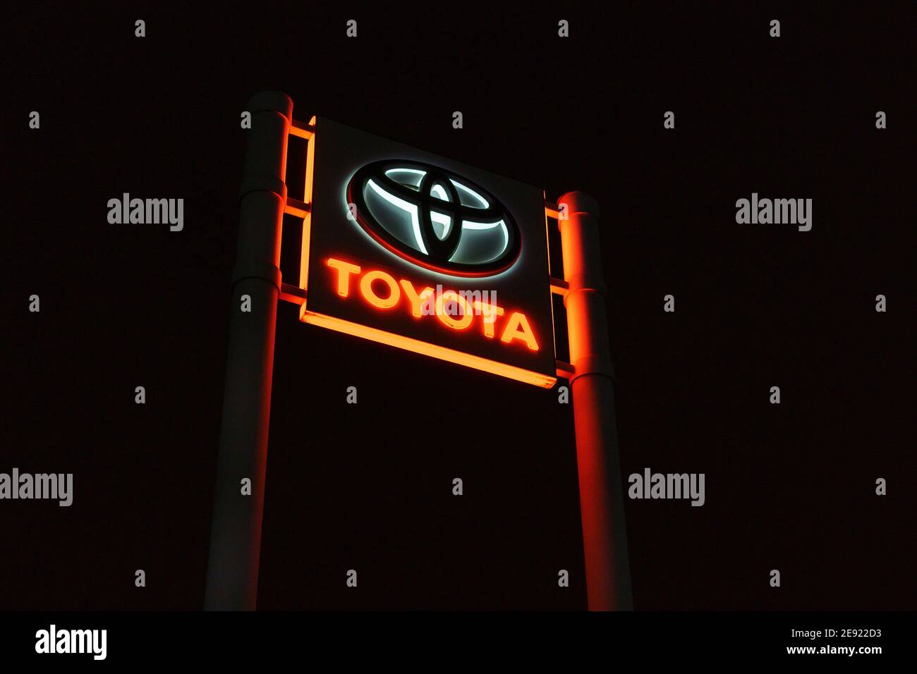 Tjumen, Russland-31. Januar 2021: Toyota Logo Motor Corporation ist ein japanischer Automobilhersteller. Stockfoto