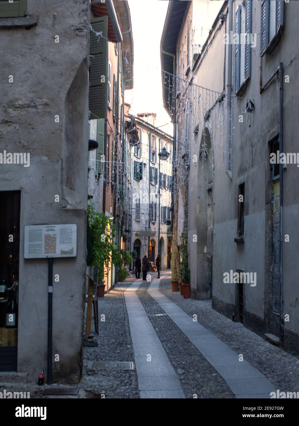 Charmante Altstadt mit mittelalterlichen alleys.Como, italienischen Seen, Lombardei, Italien. Stockfoto