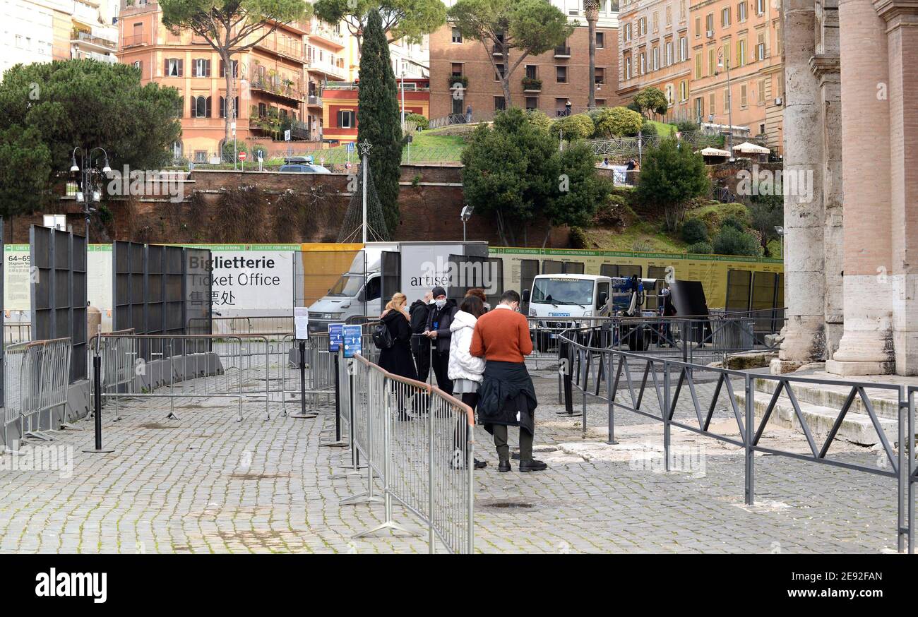 Riapertura del Colosseo dopo chiusura a causa del coronavirus Stockfoto