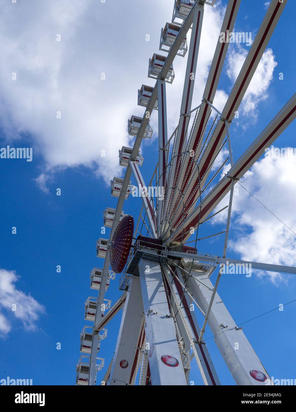Das Riesenrad in der deutschen Stadt Kühlungsborn Stockfoto
