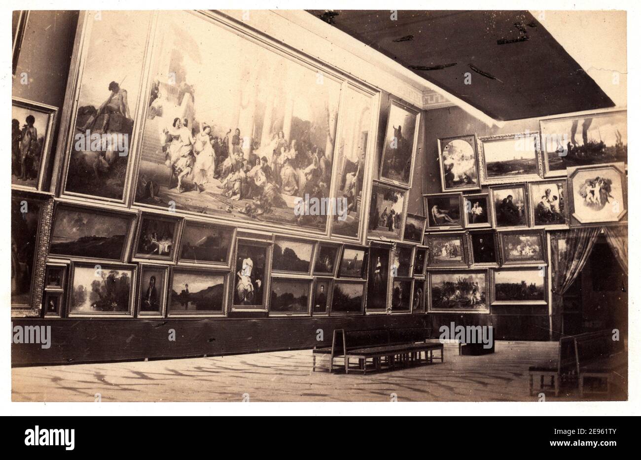 Innenansicht einer französischen Gemäldegalerie auf der Ausstellung Universelle von 1867, Paris, Frankreich, 1867. Foto von Pierre Petit (1832 - 1909). Stockfoto