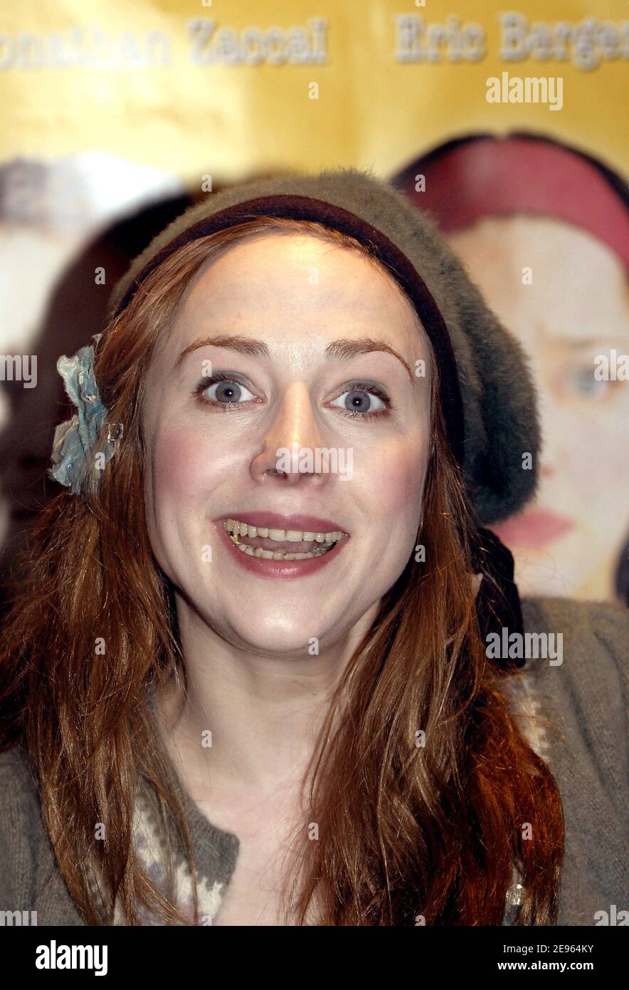 Die französische Schauspielerin Julie Depardieu nimmt an der Premiere des Films 'Toi & moi' von Julie Lopez Curval Teil, der am 7. März 2006 im Kino UGC les Halles in Paris, Frankreich, stattfand. Foto von Bruno Klein/ABACAPRESS.COM Stockfoto Die französische Schauspielerin Julie Depardieu nimmt an der Premiere des Films 'Toi & moi' von Julie Lopez Curval Teil, der am 7. März 2006 im Kino UGC les Halles in Paris, Frankreich, stattfand. Foto von Bruno Klein/ABACAPRESS.COM Stockfoto