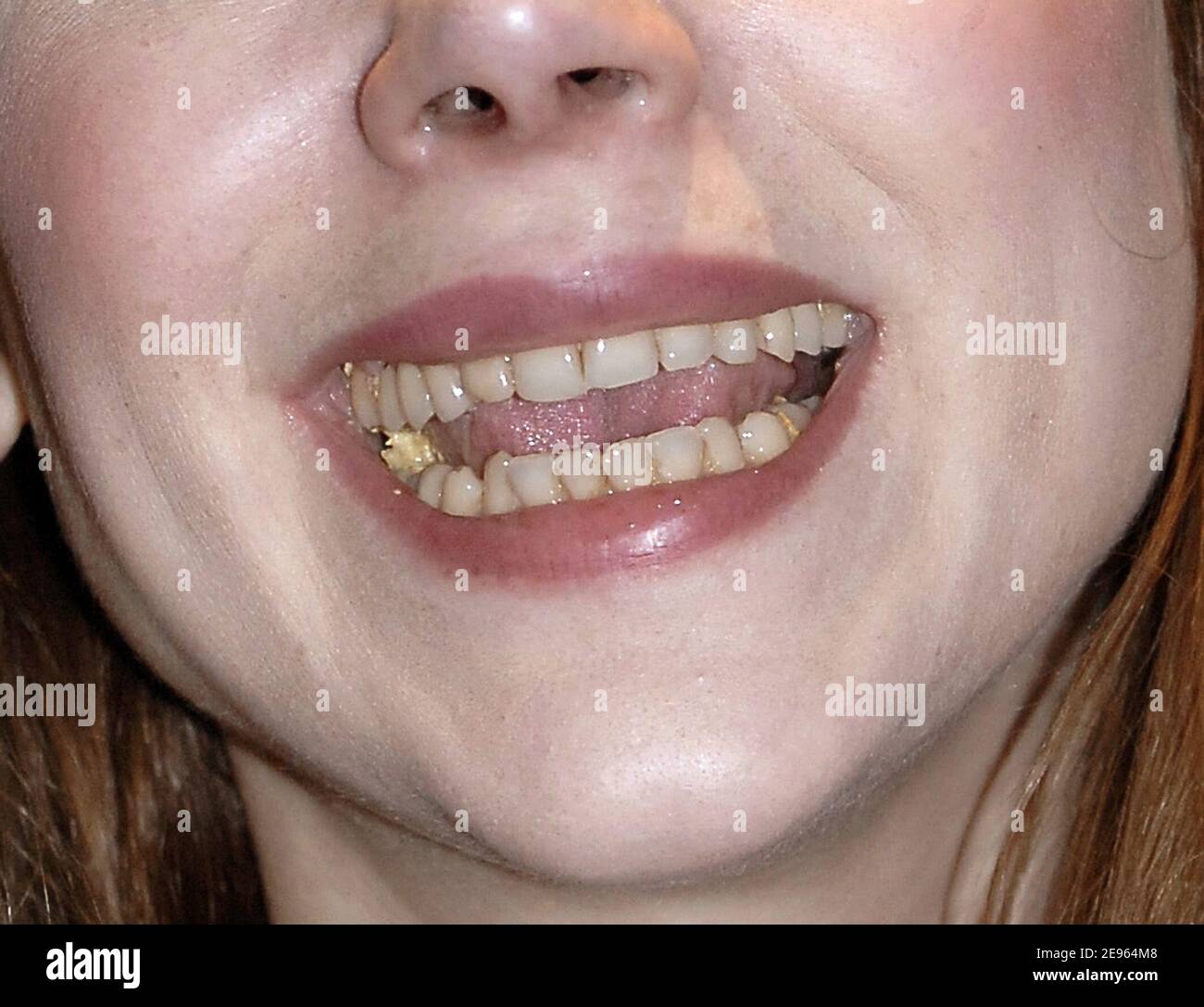 Die französische Schauspielerin Julie Depardieu nimmt an der Premiere des Films 'Toi & moi' von Julie Lopez Curval Teil, der am 7. März 2006 im Kino UGC les Halles in Paris, Frankreich, stattfand. Foto von Bruno Klein/ABACAPRESS.COM Stockfoto Die französische Schauspielerin Julie Depardieu nimmt an der Premiere des Films 'Toi & moi' von Julie Lopez Curval Teil, der am 7. März 2006 im Kino UGC les Halles in Paris, Frankreich, stattfand. Foto von Bruno Klein/ABACAPRESS.COM Stockfoto