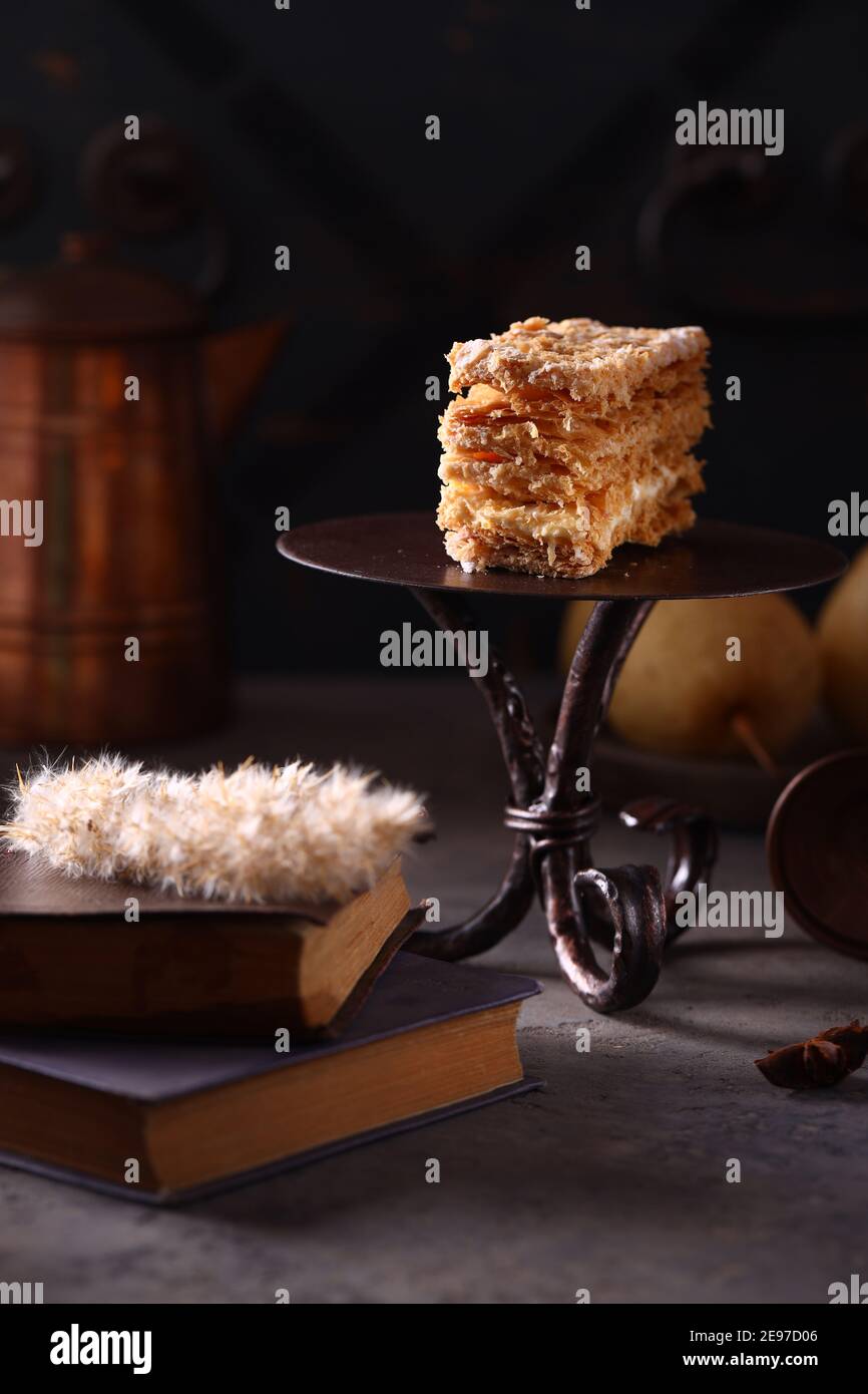 Kuchen und Kaffee zum Nachtisch und Genuss Stockfoto