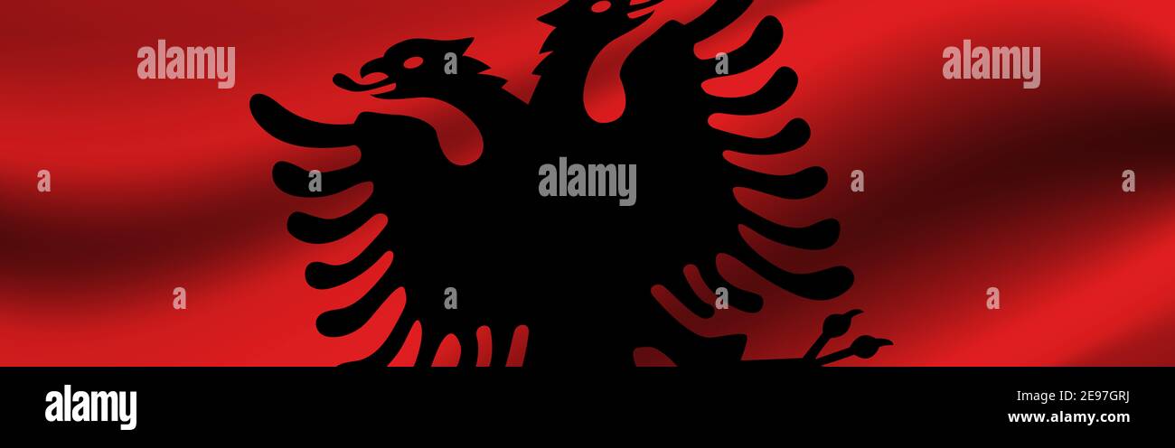Banner mit der Flagge Albaniens. Stoffstruktur der Flagge Albaniens. Stockfoto