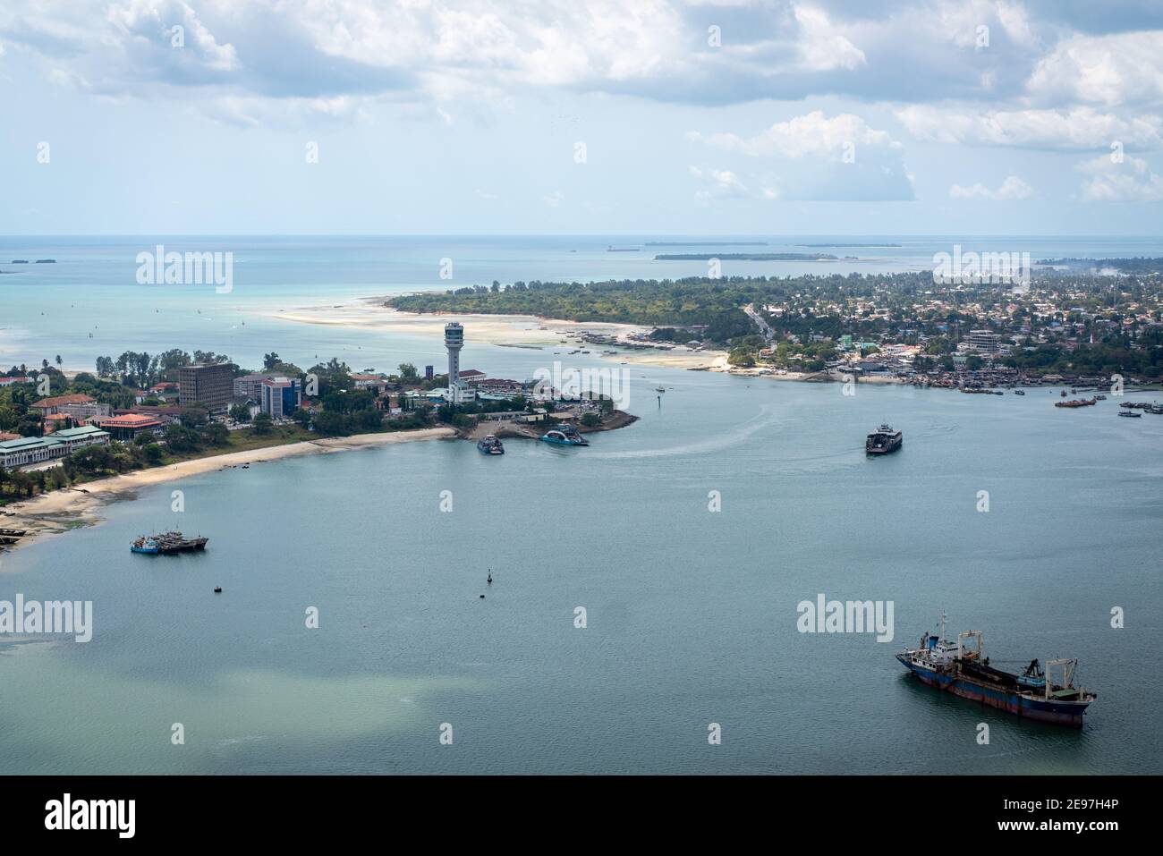 Luftaufnahme von dar Es Salaam Hauptstadt von Tansania in Afrika Stockfotografie - Alamy