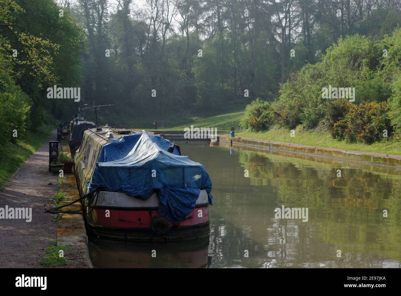 Foxton Schleusen auf dem Grand Union Kanal, Foxton, Leicestershire, Großbritannien; festgemacht Narrowboats Stockfoto