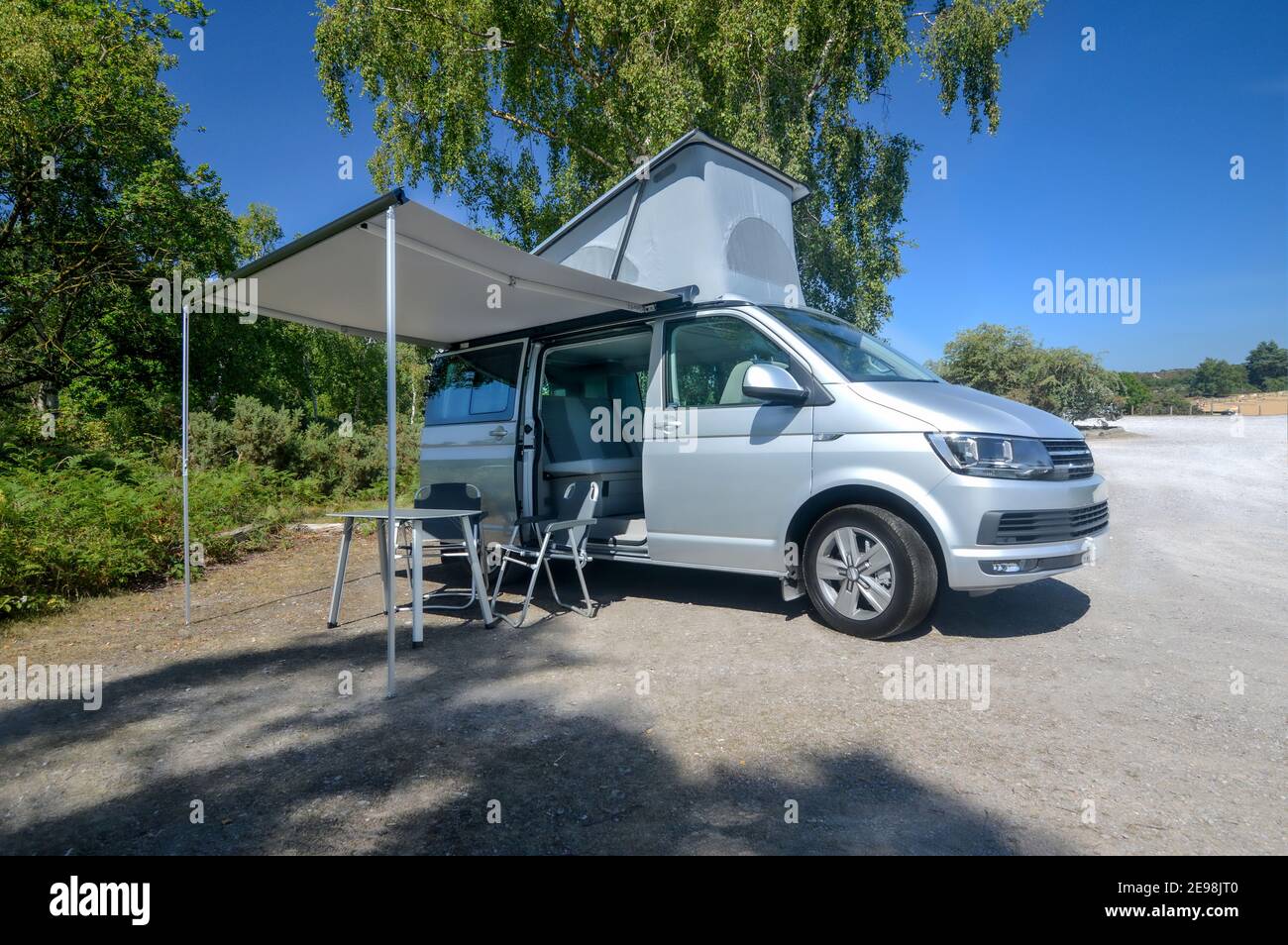 Camper Van Urlaub, Urlaubsziel. Reisen in einem Camper Van für Urlaub Stockfoto