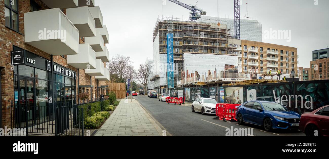 Acton, London: Die Wohnsiedlung Acton Gardens befindet sich im Bau in West London Stockfoto