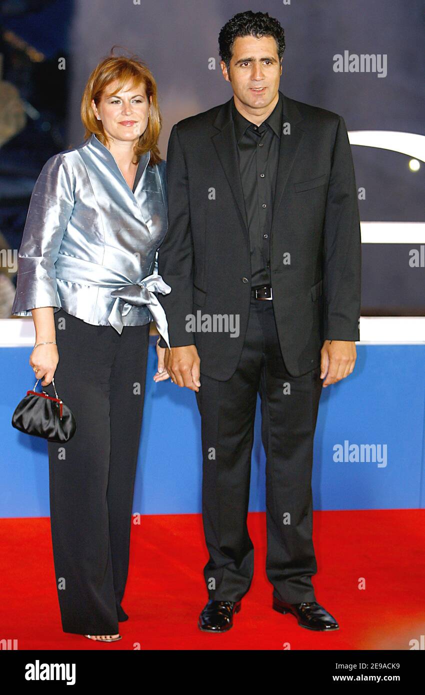 Miguel Indurain und seine Frau kommen am 21. Mai 2006 zur Laureus World Sport Awards Welcome Party in Barcelona, Spanien. Die Athleten werden am Montag, den 22. Mai 2006, mit den Laureus Awards ausgezeichnet. Foto von Patrick Bernard/ABACAPRESS.COM Stockfoto
