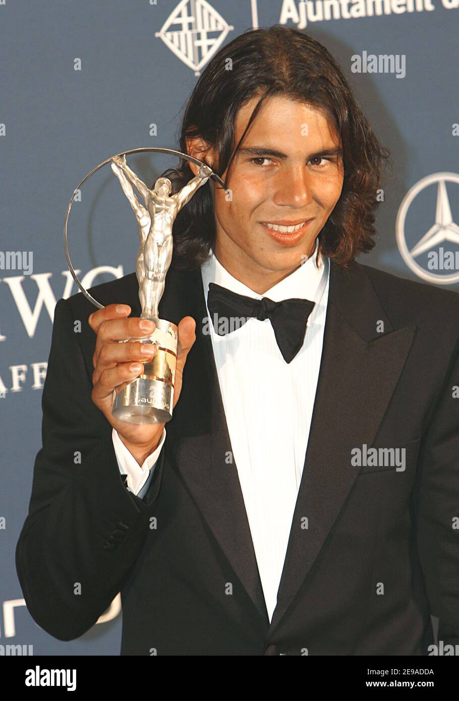 Rafael Nadal Gewinner des Laureus Newcomer of the Year Award bei den Laureus World Sports Awards 2006, im Parc del Forum, Barcelona, Spanien am 22. Mai 2006.Foto von Patrick Bernard/ABACAPRESS.COM Stockfoto