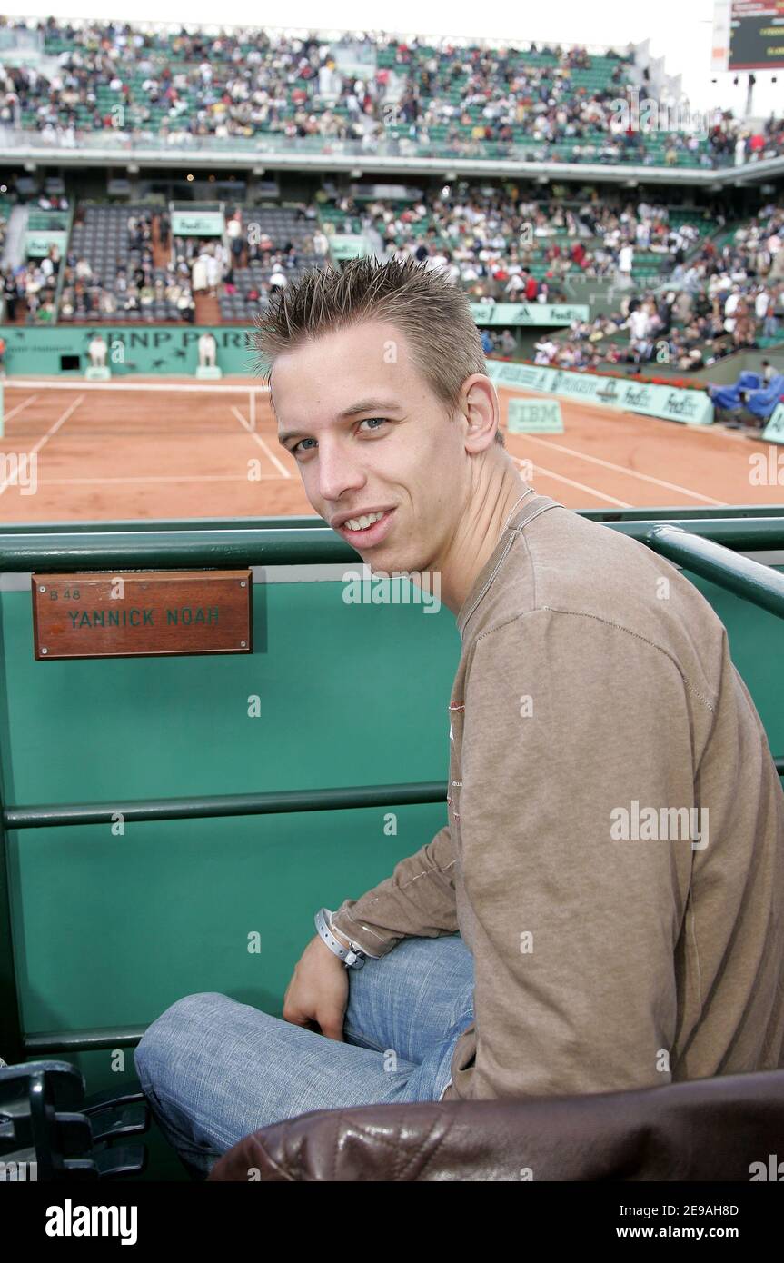 Der französische Fußballspieler Benoit Pedretti während des French Open Tennis Turniers, das am 29. Mai 2006 im Roland-Garros Stadion in Paris, Frankreich, stattfand. Foto von Gouhier-Nebinger-Zabulon/ABACAPRESS.COM. Stockfoto