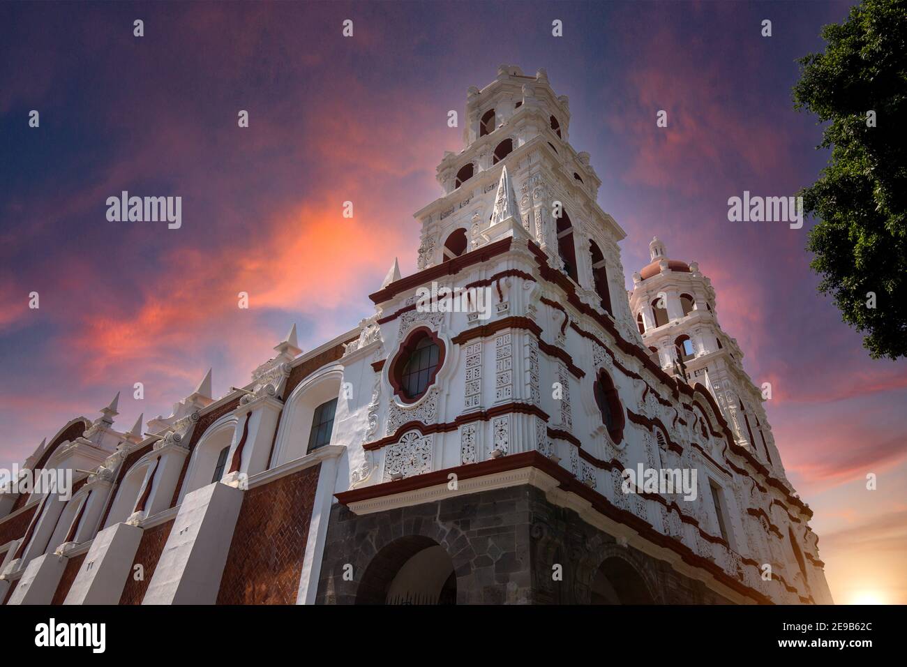 Bunte Puebla Straßen und Kolonialarchitektur in Zocalo historischen Stadtzentrum. Stockfoto