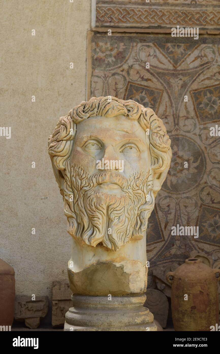 Statue des römischen Mannes in Djemila, Setif, Algerien Stockfoto