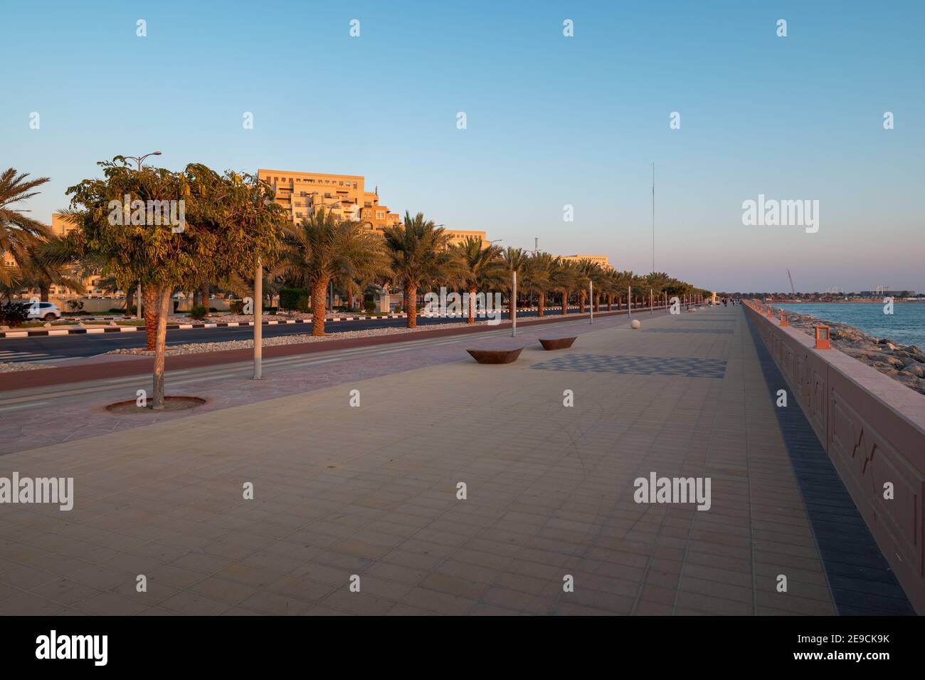 Marjan Island Lauf- und Wanderwege im Emirat Ras Al Khaimah im Norden der Vereinigten Arabischen Emirate Stockfoto