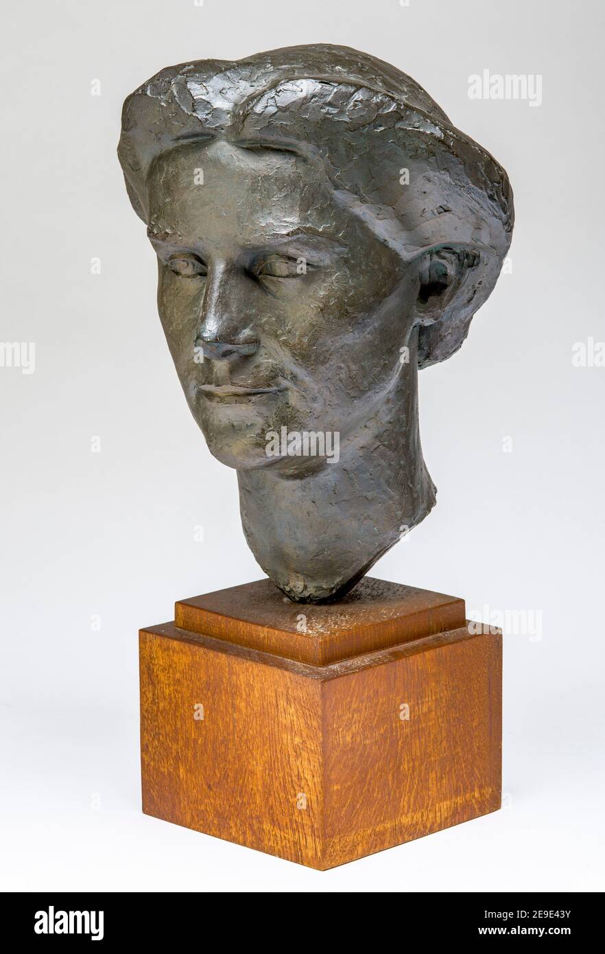 Tante Loulette (Schwester des Künstlers), Kopfskulptur aus Patina-Gips des französischen Bildhauers Jean Henninger Stockfoto