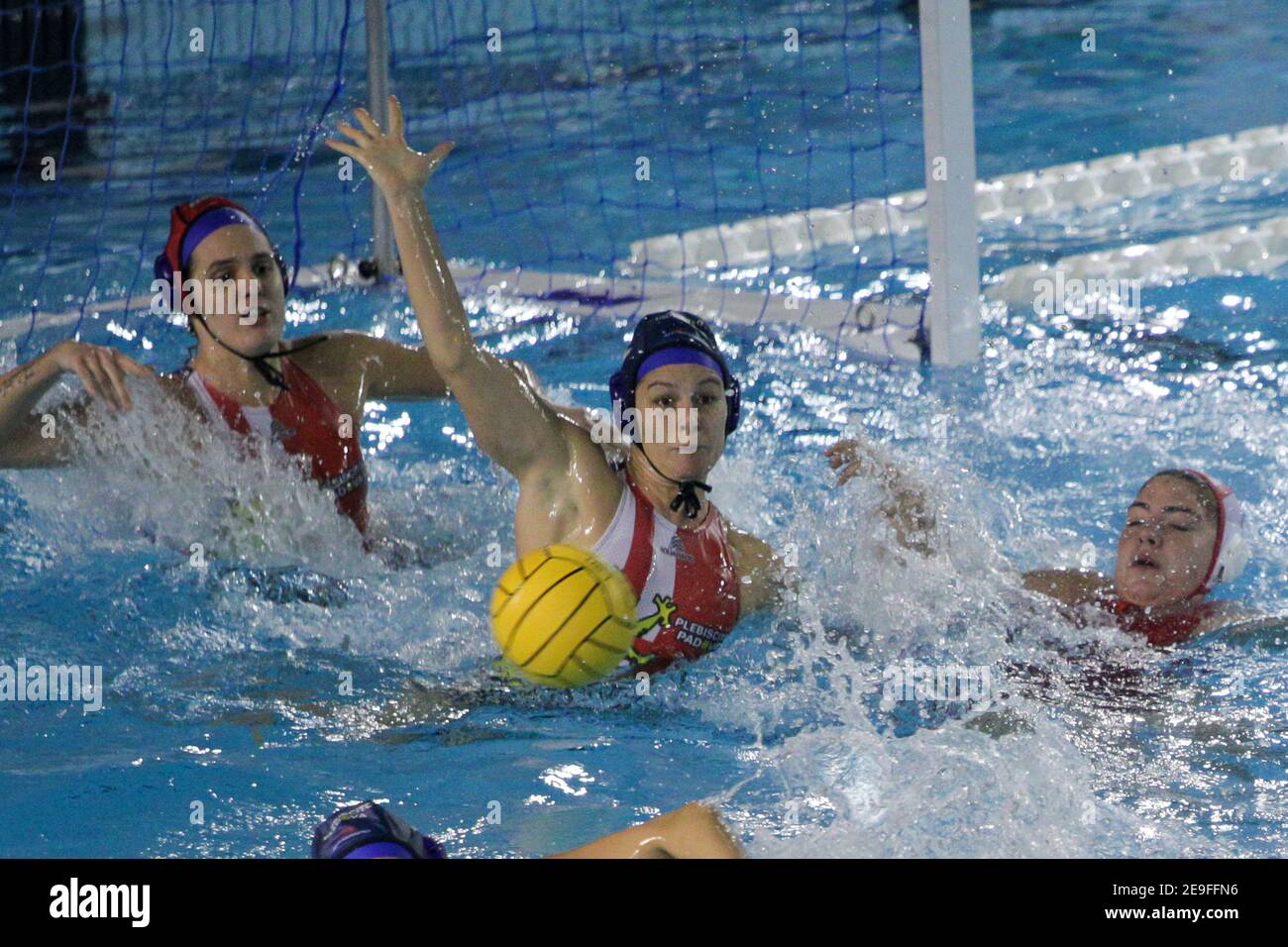 Roma, Italien. Februar 2021, 04th. Sara Centanni (Plebiscito Padova) während Olympiakos SF Piraeus gegen Plebiscito Padova, Wasserball EuroLeague Frauen Spiel in Roma, Italien., . Februar 04 2021 (Foto: IPA/Sipa USA) Quelle: SIPA USA/Alamy Live News Stockfoto