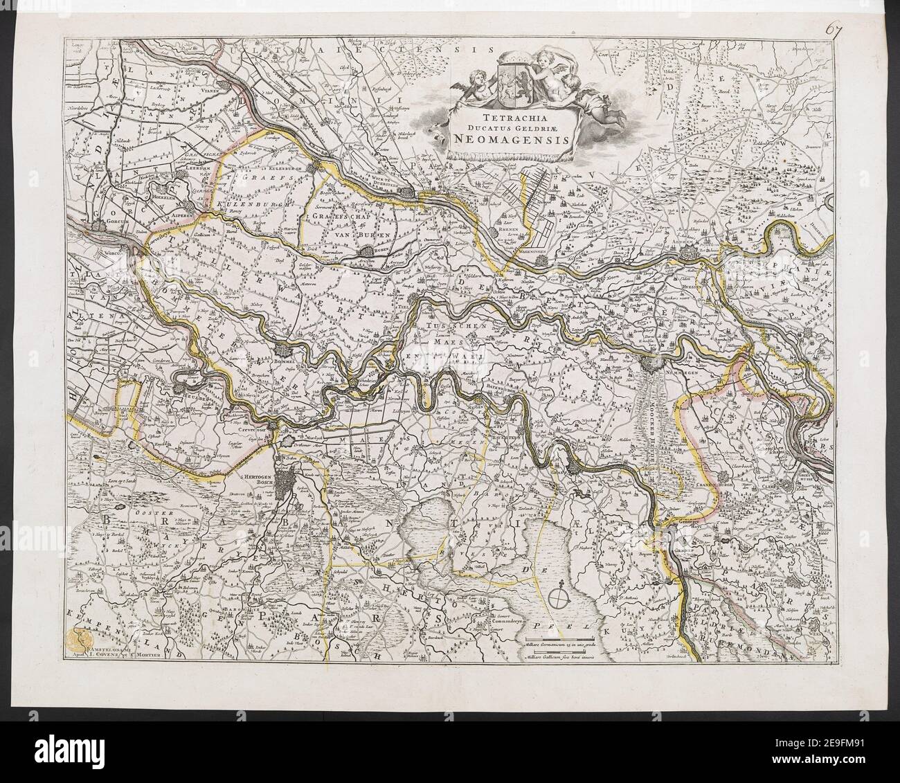 TETRACHIA√Ü DUCATUS GELDRI Karteninformationen: Titel:√Ü NEOMAGENSIS. 108,37. Erscheinungsort: [Amsterdam] Verlag: AMSTELODAMI Apud I. COVENS et C. MORTIER, Erscheinungsdatum: [1725 c.] Objekttyp: 1 Karte auf zwei Blättern Medium: Handkolorierter Kupferstich Maße: 44,0 x 54,5 cm ehemaliger Besitzer: George III, König von Großbritannien, 1738-1820 Stockfoto