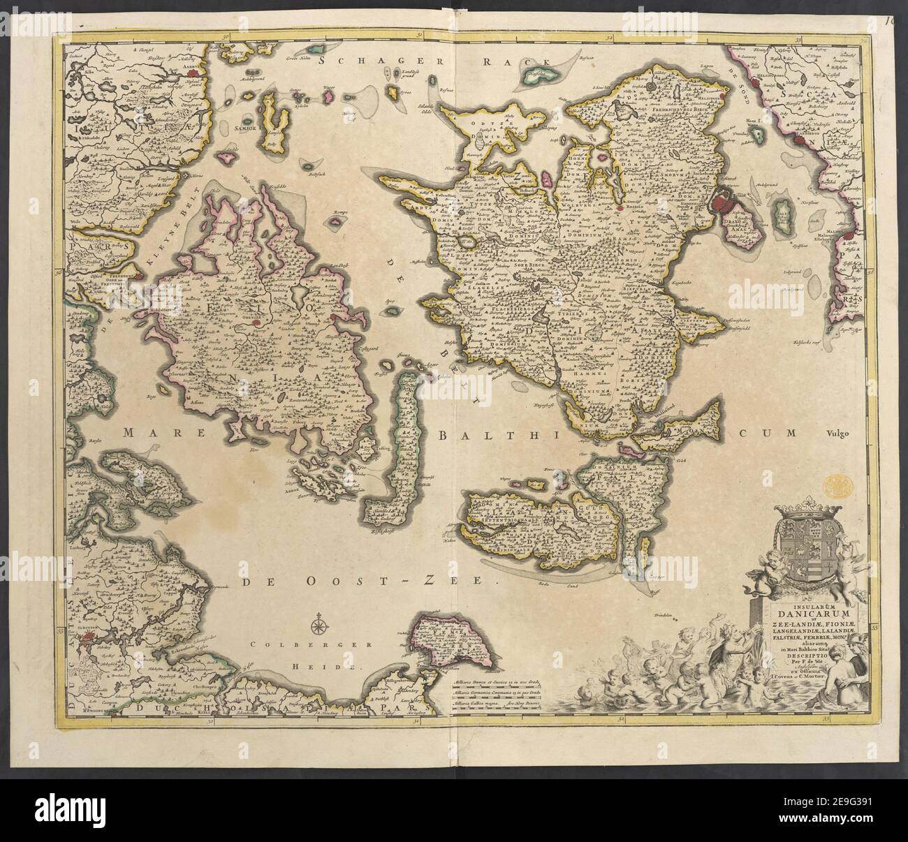 Insularum Danicarum Autor Wit, Frederik de 111,58. Erscheinungsort: [Amsterdam] Verlag: Ex Officina I. CoÃÅvens et C. Mortier., Erscheinungsdatum: [1720 c.] Objekttyp: 1 Karte Medium: Kupferstich Maße: 47,0 x 56,1 cm ehemaliger Besitzer: George III, König von Großbritannien, 1738-1820 Stockfoto