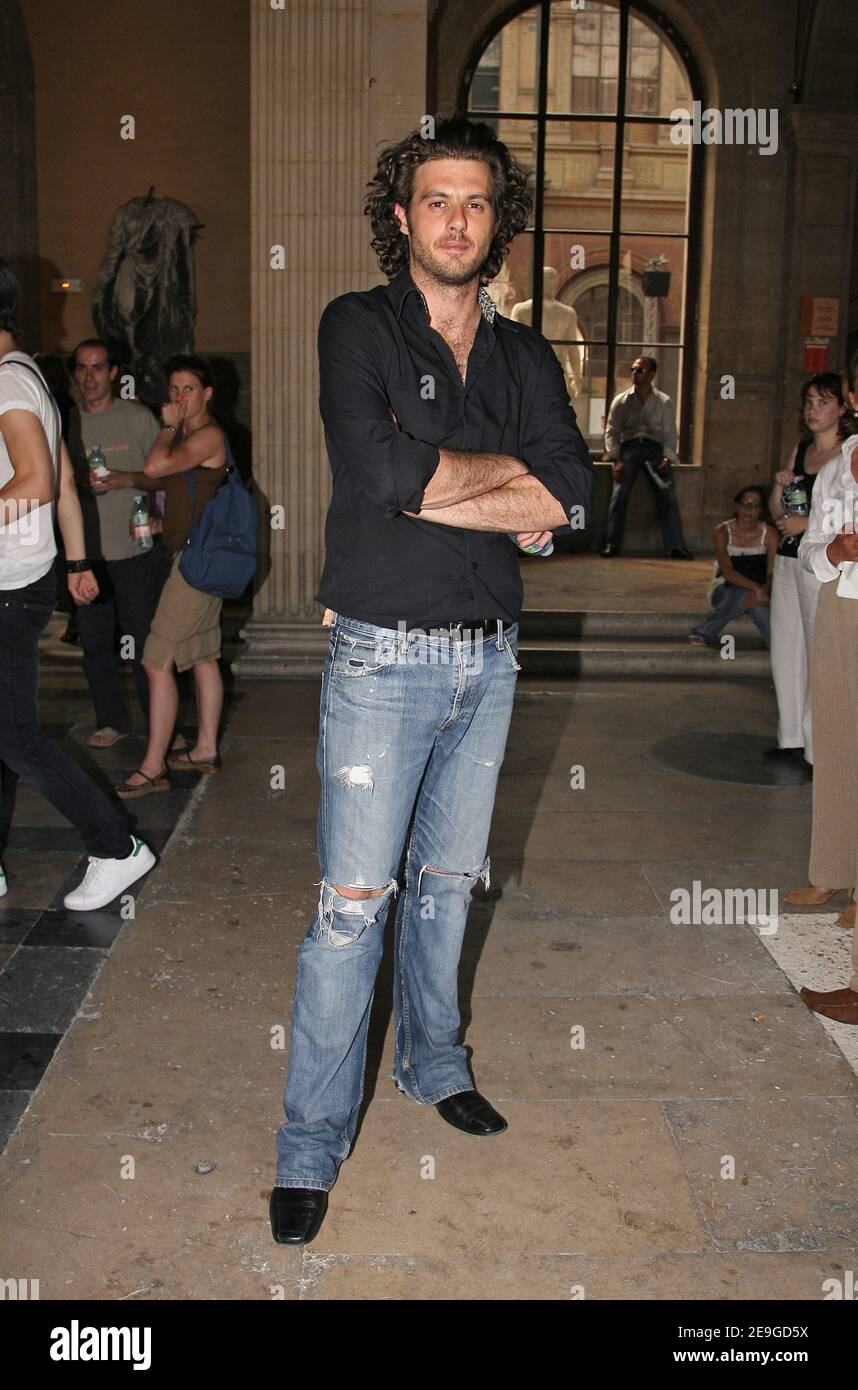 Der französische Schauspieler Lannick Gaudry besucht am 3. Juli 2006 die Smalto Men Frühjahr/Sommer 2007 Modenschau in Paris, Frankreich. Foto von Nebinger-Taamallah/ABACAPRESS.COM Stockfoto Der französische Schauspieler Lannick Gaudry besucht am 3. Juli 2006 die Smalto Men Frühjahr/Sommer 2007 Modenschau in Paris, Frankreich. Foto von Nebinger-Taamallah/ABACAPRESS.COM Stockfoto