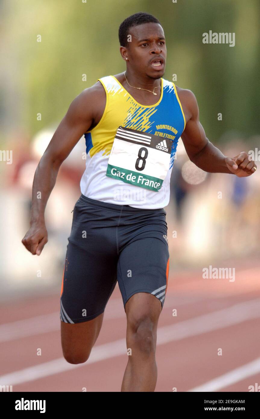Der französische Dimitri Demoniere tritt am 21. Juli 2006 auf 100 Metern bei den französischen Leichtathletik-Meisterschaften in Nancy, Frankreich, an. Foto von Gouhier-Kempinaire/Cameleon/ABACAPRESS.COM Stockfoto