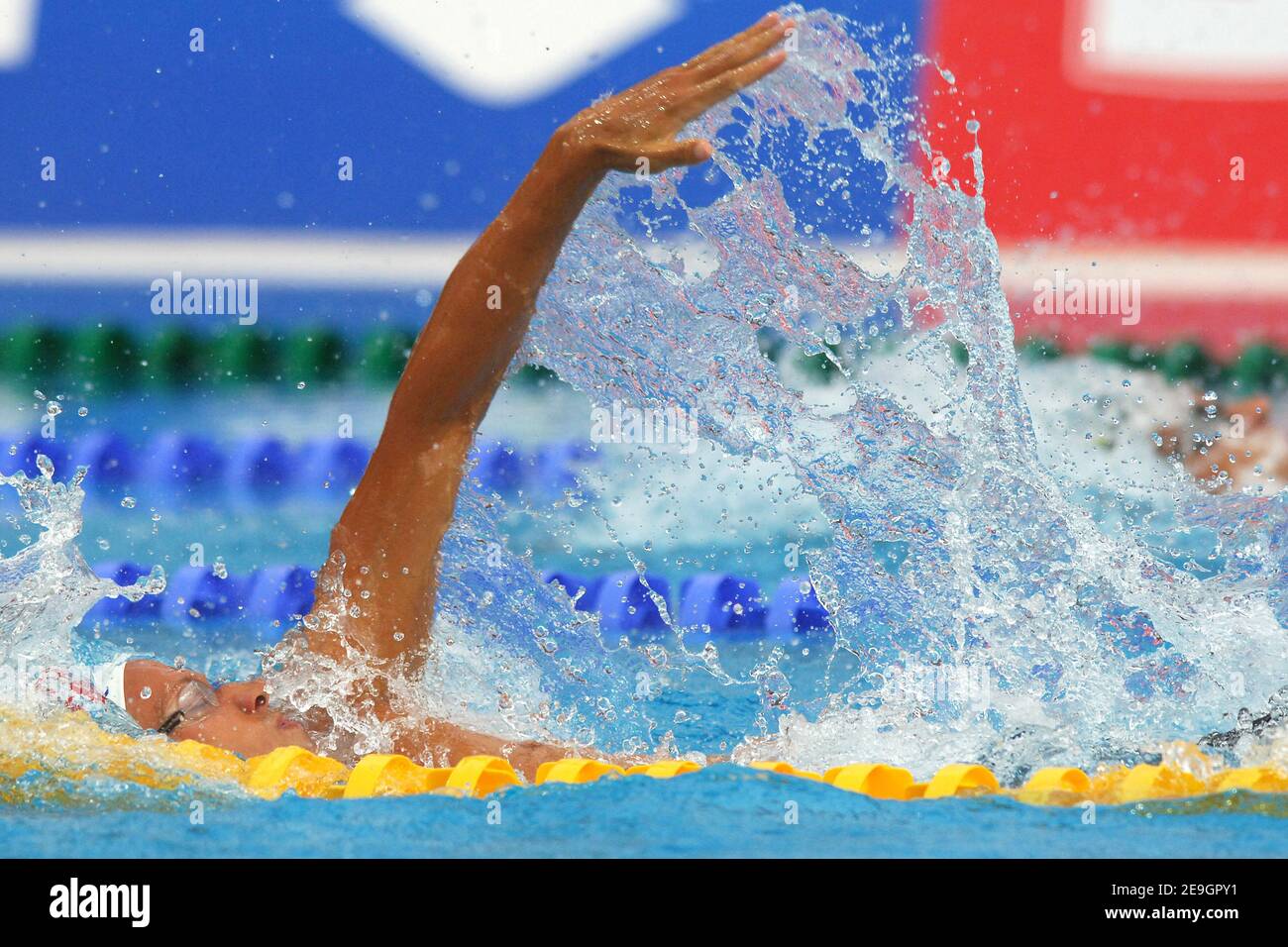 Der französische Nicolas Rostoucher tritt am 6. August 2006 bei den europameisterschaften im Schwimmen in Budapest, Ungarn, auf der 400 Meter Medley der Männer an. Foto von Nicolas Gouhier/Cameleon/ABACAPRESS.COM Stockfoto