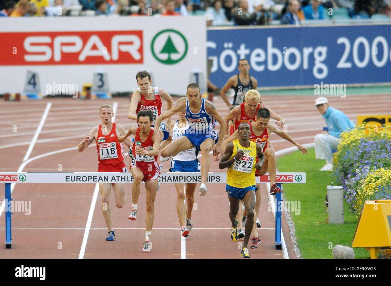 Die französische Bouabdellah Tahri tritt bei den Leichtathletik-Europameisterschaften am 11. August 2006 in Göteborg, Schweden, auf 3000 Meter Hindernislauf an. Foto von Guibbaud-Kempinaire/Cameleon/ABACAPRESS.COM Stockfoto