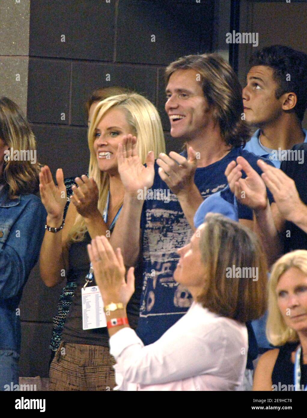 Jim Carrey und Jenny McCarthy nehmen am 2006. September 2006 am US Open Women Finale 9 in Flushing Meadow in New York City, NY, USA Teil. Foto von Lionel Hahn/Cameleon/ABACAPRESS.COM Stockfoto