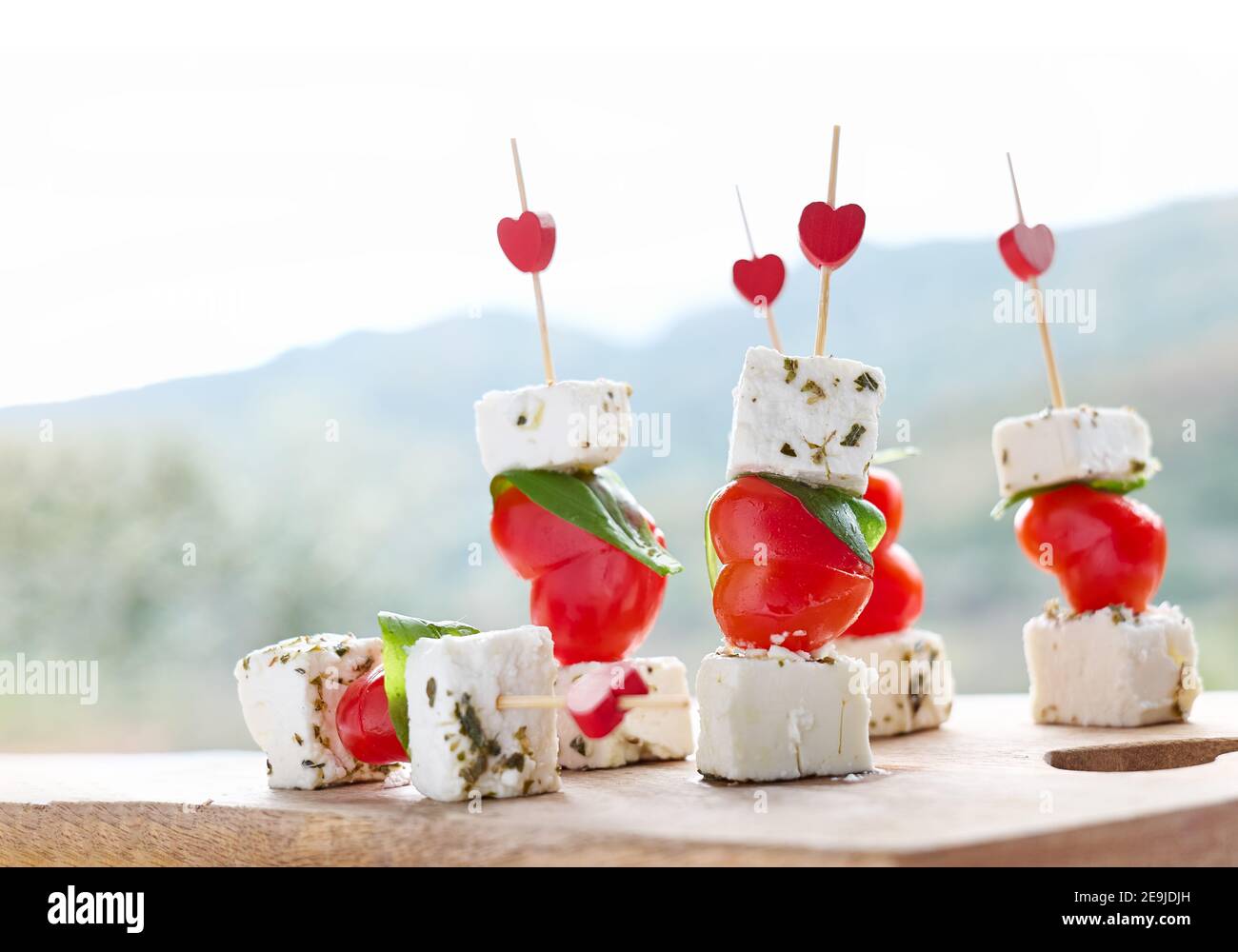 Fingerfood spieße feta -Fotos und -Bildmaterial in hoher Auflösung – Alamy Fingerfood spieße feta -Fotos und -Bildmaterial in hoher Auflösung – Alamy