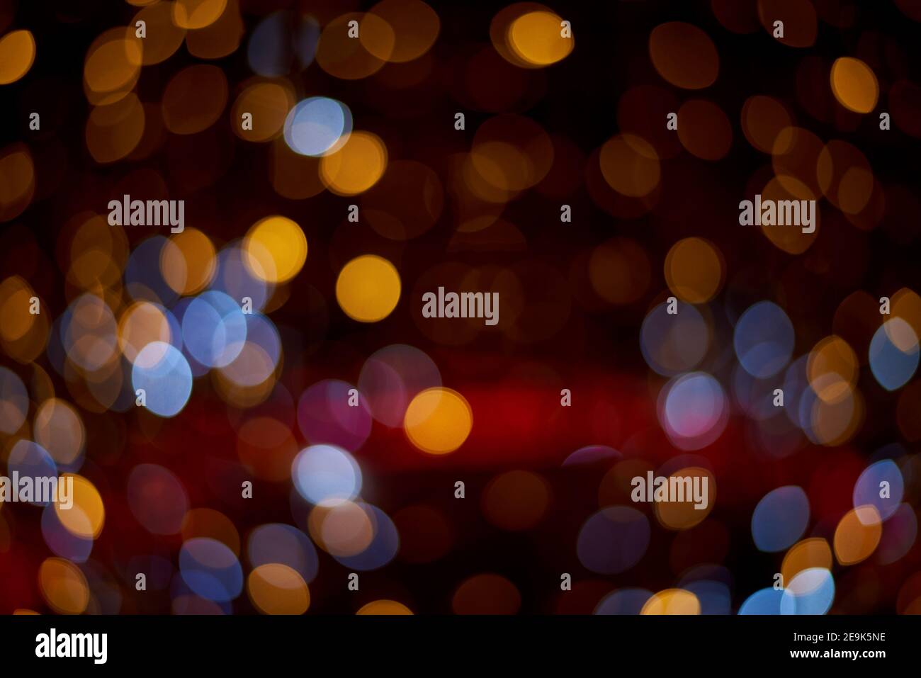 Bunte Nacht Bokeh als Hintergrund. Stockfoto