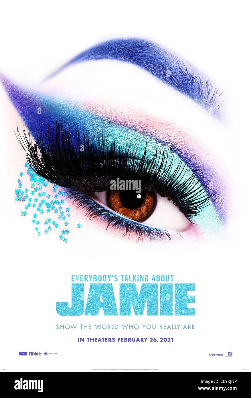Everybody's Talking About Jamie (2021) unter der Regie von David Prior mit Max Harwood, Lauren Patel und Richard E. Grant . Spielfilm-Adaption des Musicals über einen Teenager aus Sheffield, England, der eine Drag Queen sein will. Stockfoto