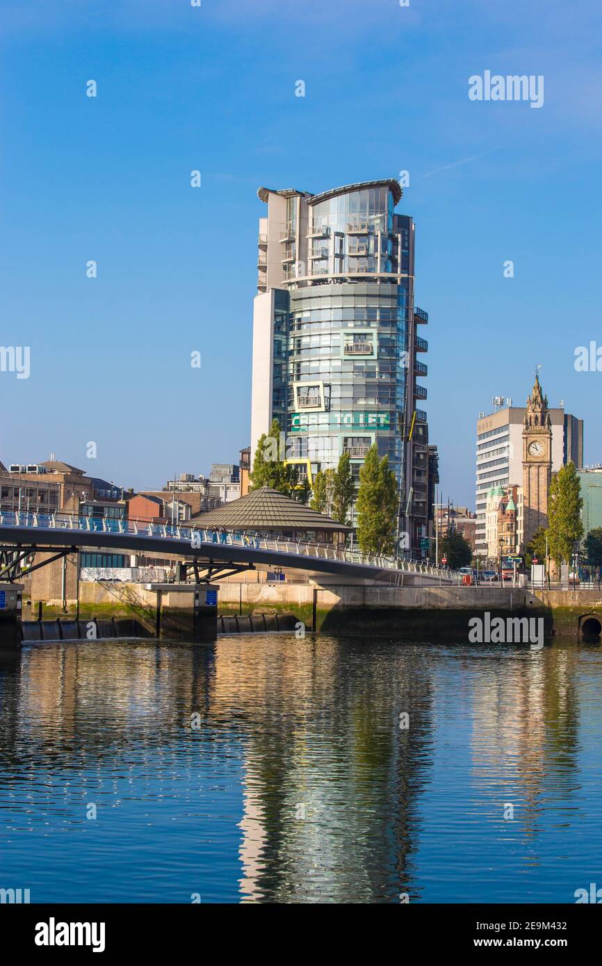 Großbritannien, Nordirland, Belfast, das Boot Gebäude auf der Lagan riverfront Stockfoto