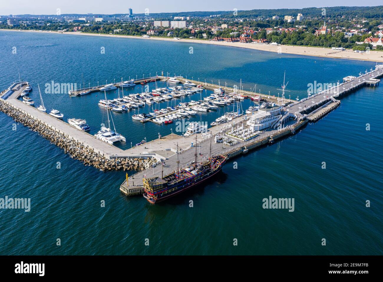 Marina und Pier in Sopot Luftaufnahme Stockfoto