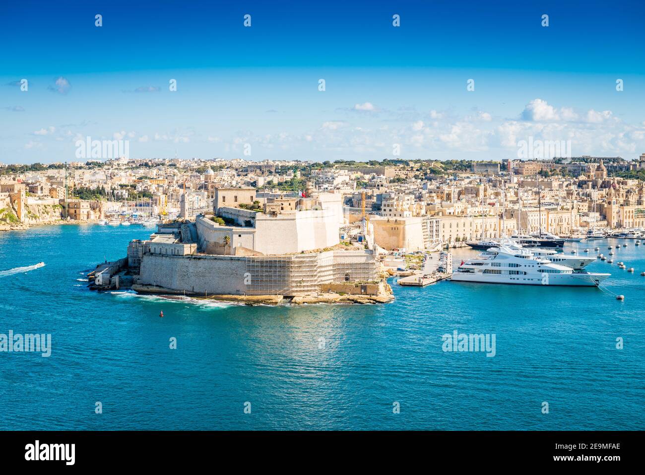 Vittoriosa und seine Yachten, von Valletta, der Hauptstadt der Insel Malta Stockfoto