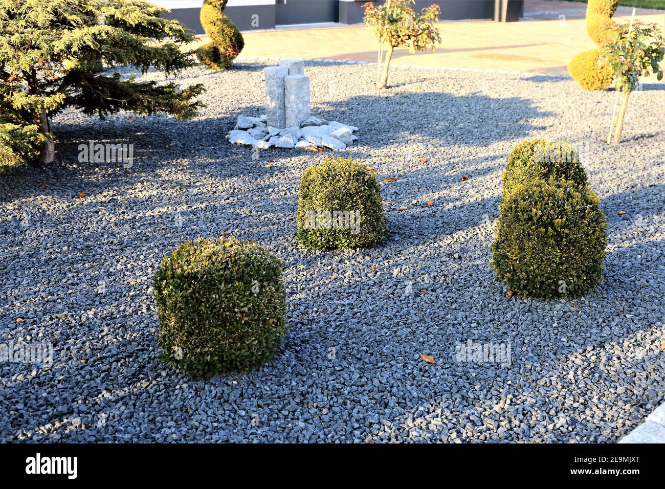 Ordentlicher garten deutschland steine Fotos und Bildmaterial in