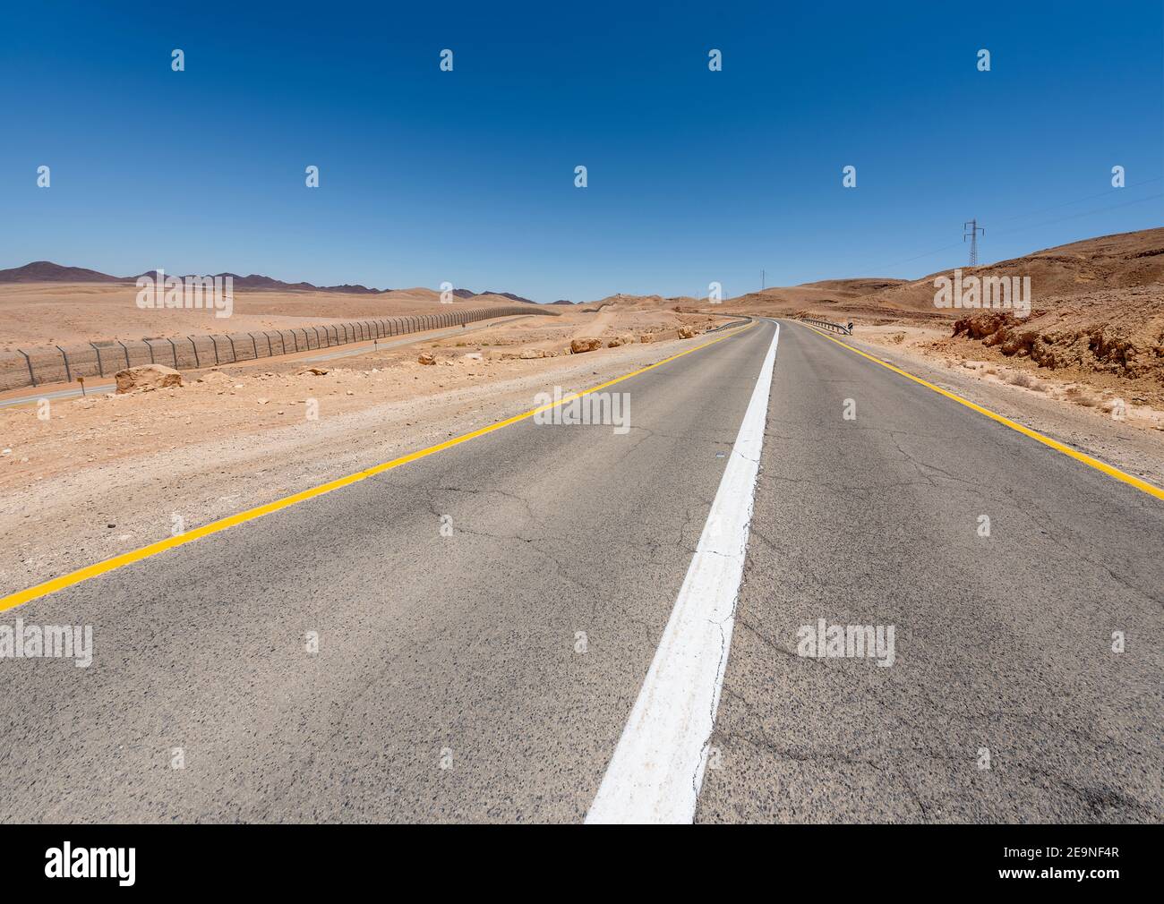 Israel Grenze mit Ägypten in der Negev-Wüste - Juli 25th 2020 Stockfoto