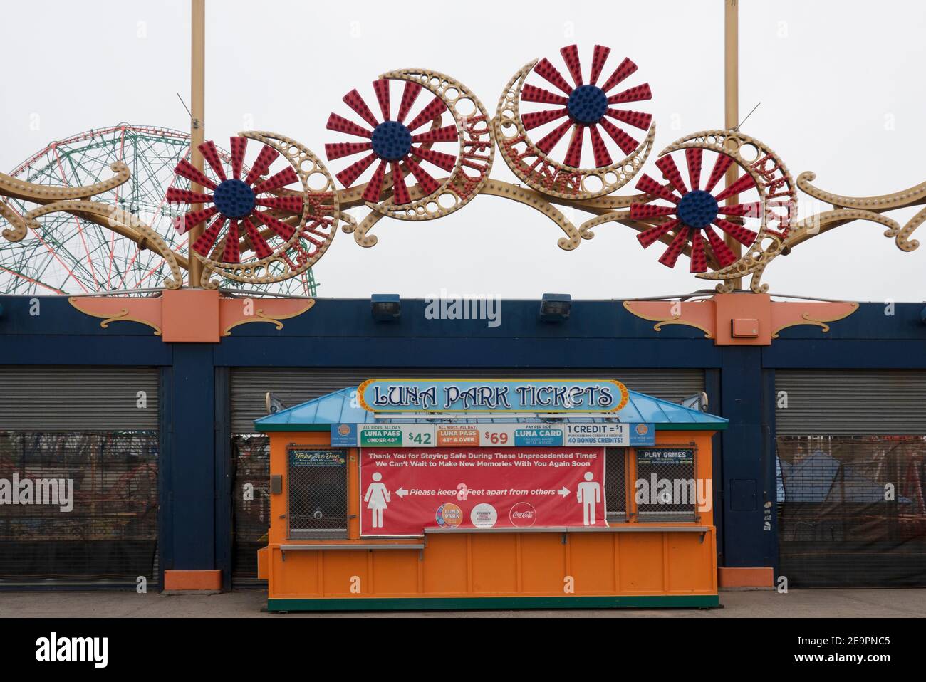 Vergnügungspark Fahrten in Coney Island Brooklyn NYC Stockfoto