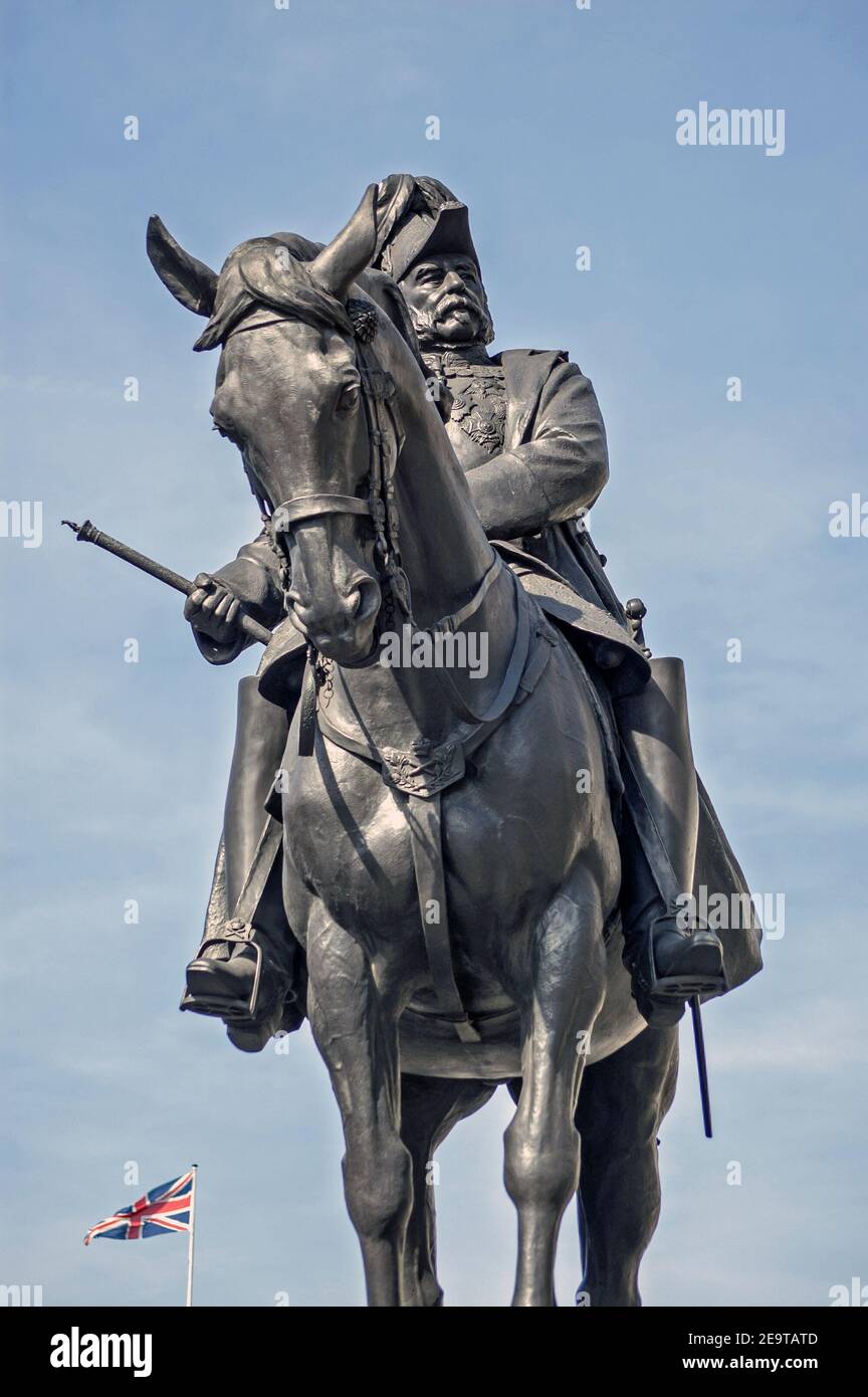 Prinz George, Herzog von Cambridge (1819 - 1904) . Monument bei der Horseguard's Parade, London. Er war Oberbefehlshaber der britischen Armee von 1856 - 1895. P Stockfoto