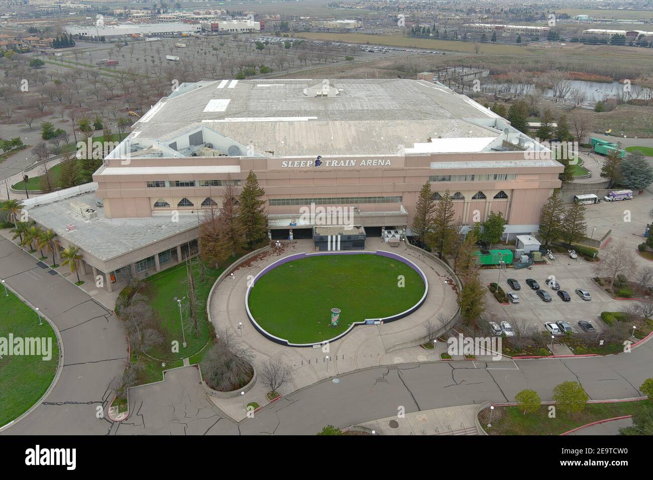 Eine Luftaufnahme der Sleep Train Arena, Sonntag, 24. Januar 2021, in Sacramento, Kalifornien. Stockfoto