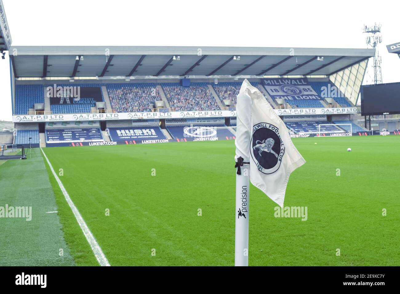 London, Großbritannien. Februar 2021, 06th. Allgemeiner Blick auf den Heimatort des Millwall Football Club in London, Großbritannien am 2/6/2021. (Foto: Phil Westlake/News Images/Sipa USA) Quelle: SIPA USA/Alamy Live News Stockfoto