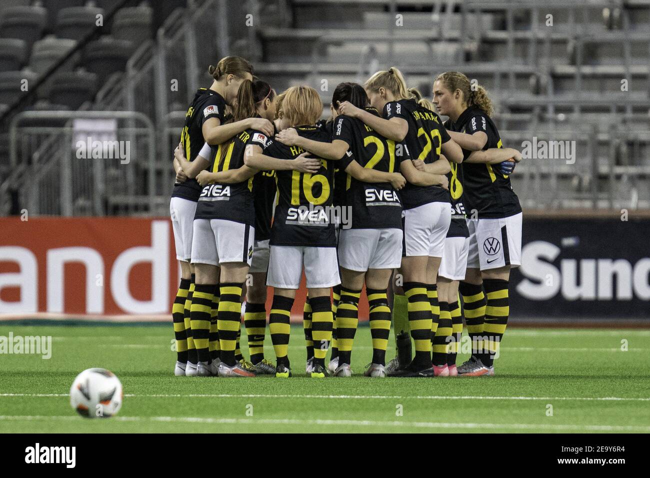 Stockholm, Schweden. Februar 2021, 06th. AIK trifft sich vor dem Halbfinale der Volkswagen Stockholm Challenge zwischen Hammarby und AIK in der Tele2 Arena in Stockholm, Schweden Quelle: SPP Sport Pressefoto. /Alamy Live Nachrichten Stockfoto