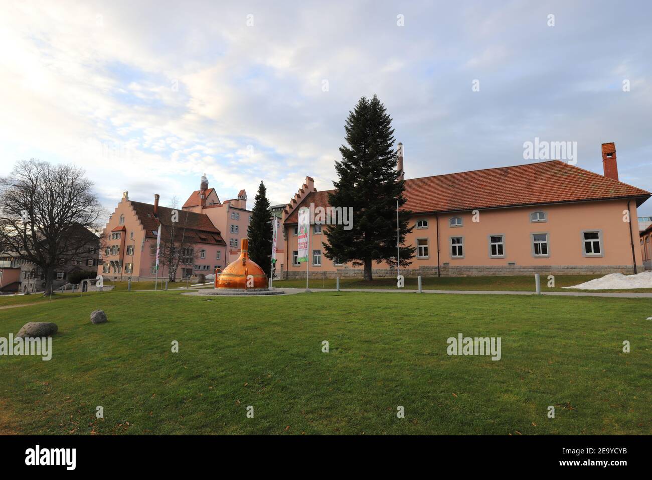 DEUTSCHLAND, SCHWARZWALD, GRAFENHAUSEN - 19. DEZEMBER 2019: Sitz der Rothaus Brauerei Stockfoto